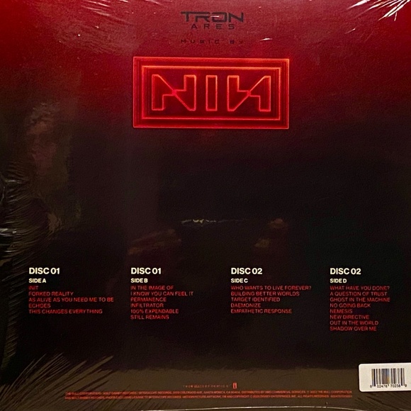 Tron - Ares Nine Inch Nails 2LP Vinyl Red & Black - Picture 2 of 3